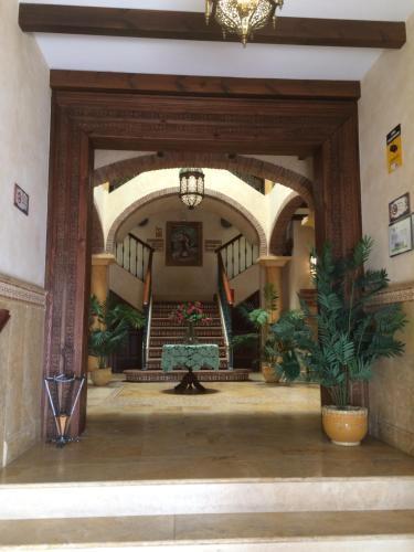 Apartamentos Turisticos Casa De La Borrega Estepona Dış mekan fotoğraf