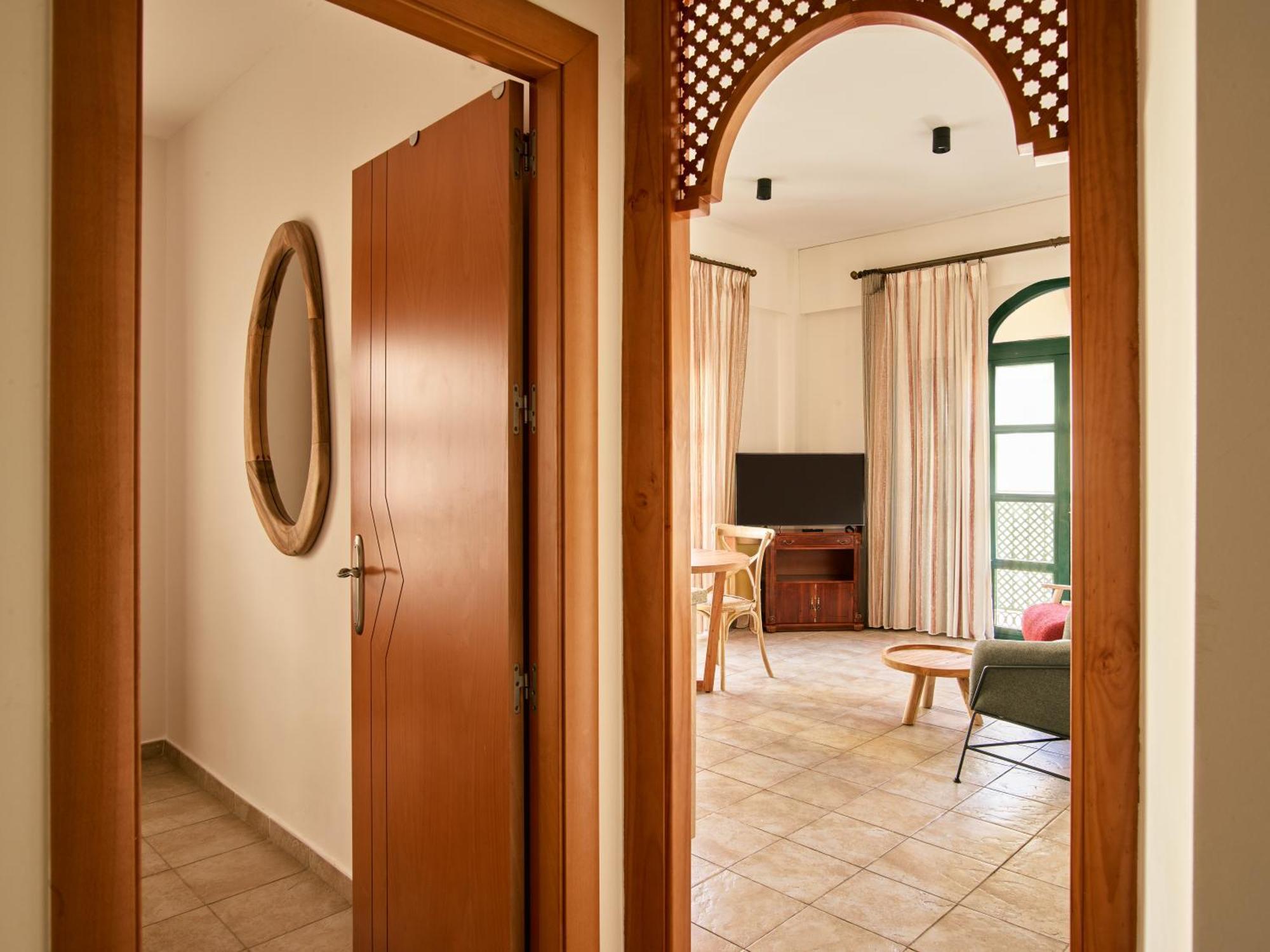 Apartamentos Turisticos Casa De La Borrega Estepona Dış mekan fotoğraf